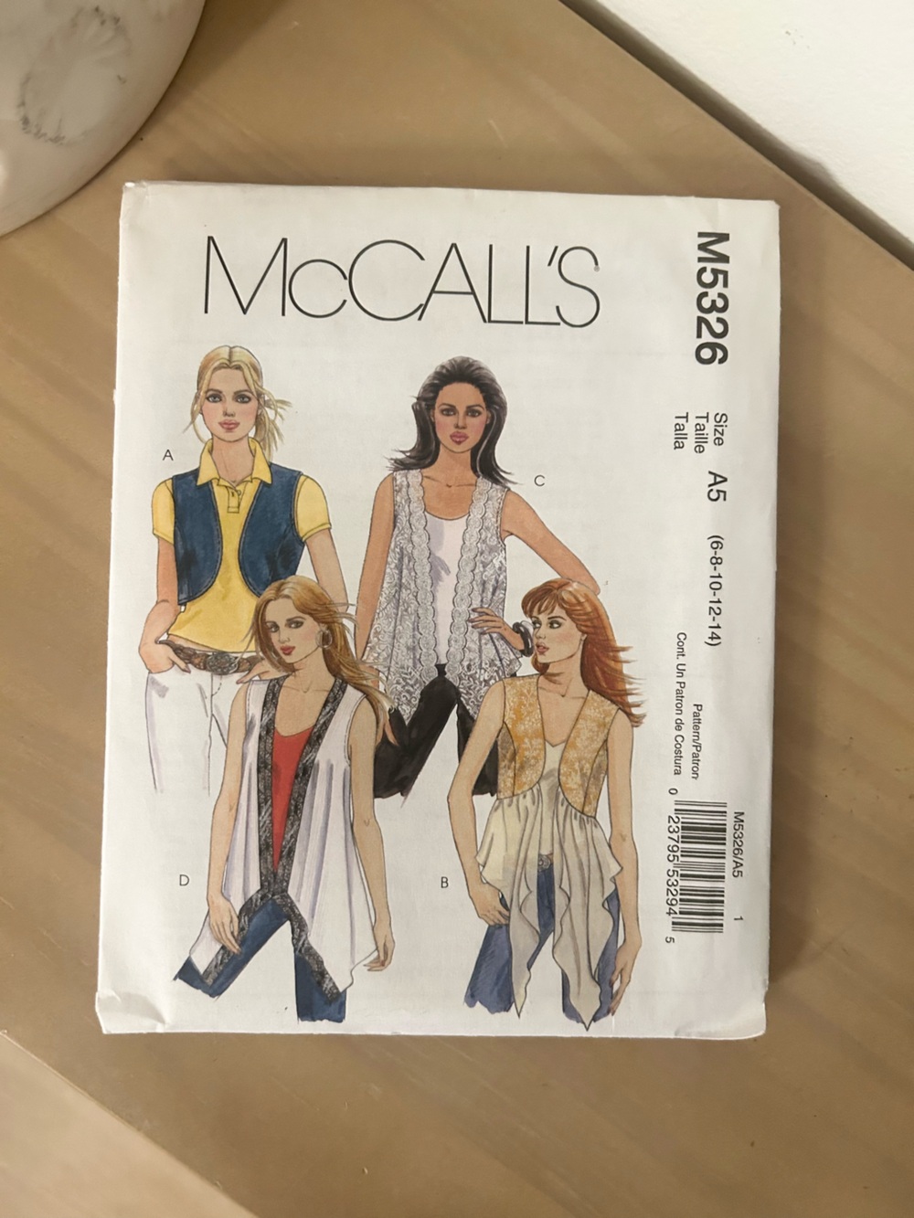 McCallās M5326 Misses Lined & Unlined Vests Sewing Pattern A5 (6ā14)